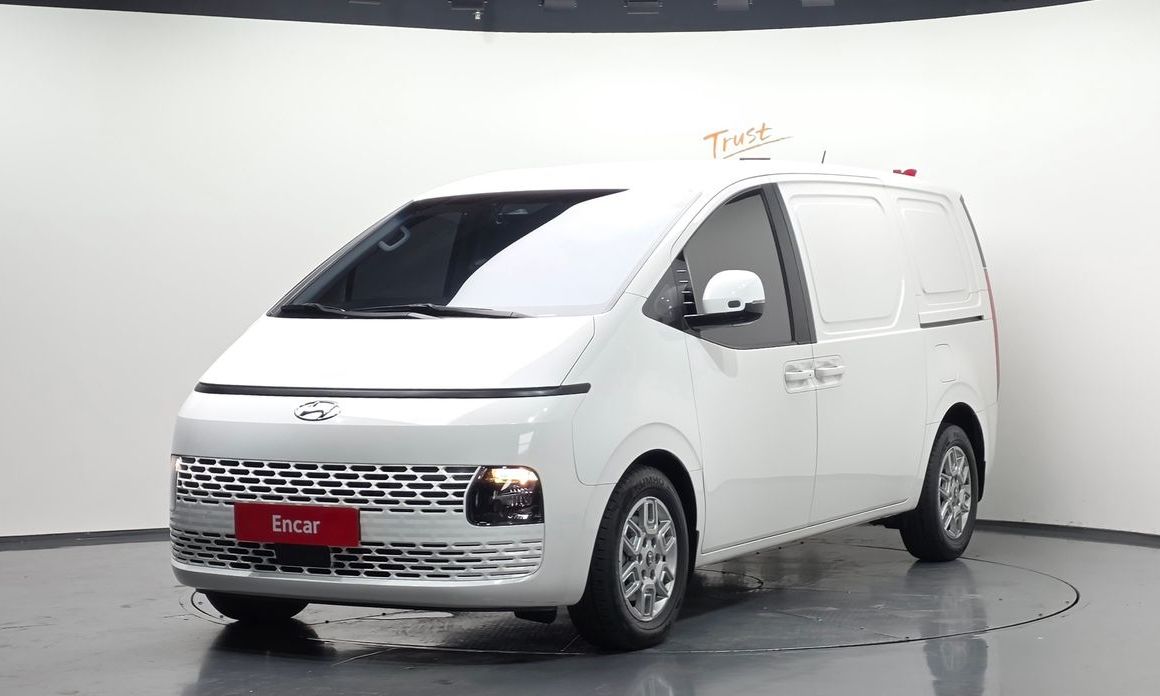 Hyundai Staria 2022