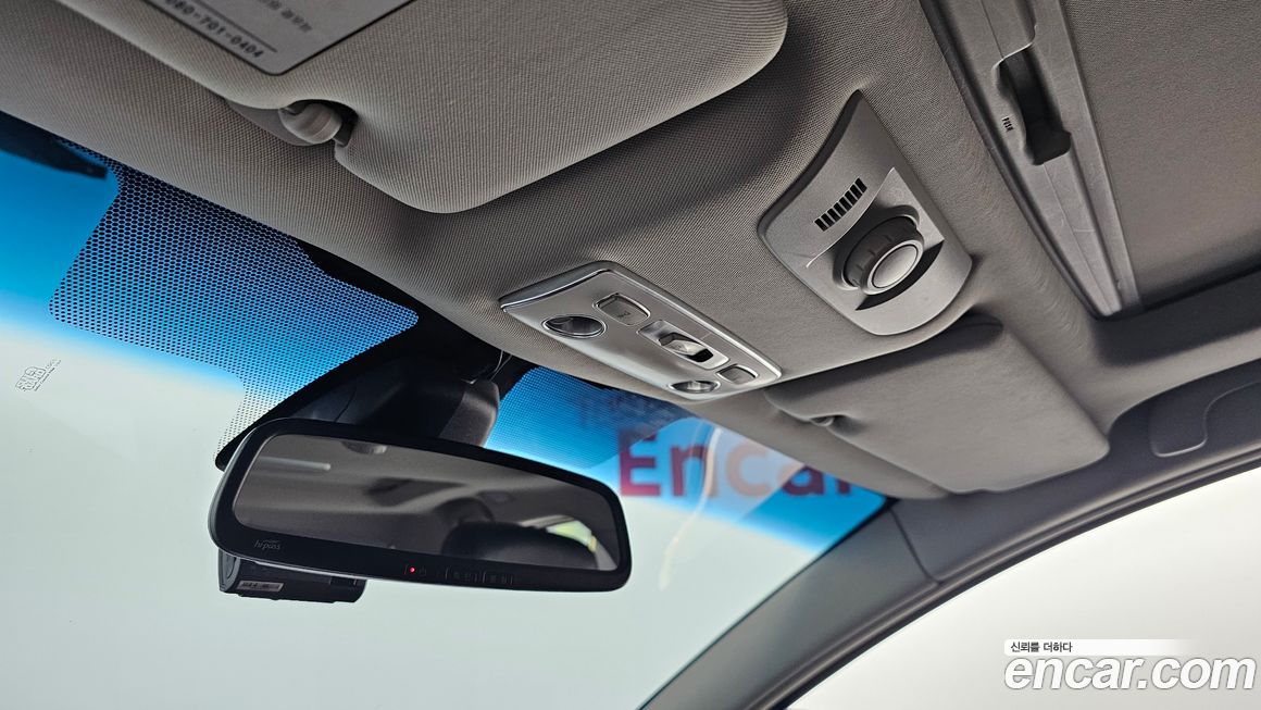 Renault-KoreaSamsung SM7 2012