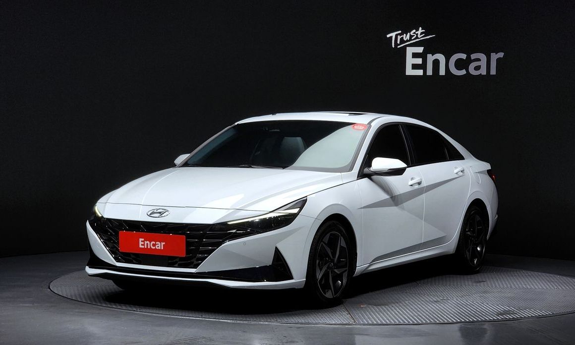 Hyundai AVANTE 2021