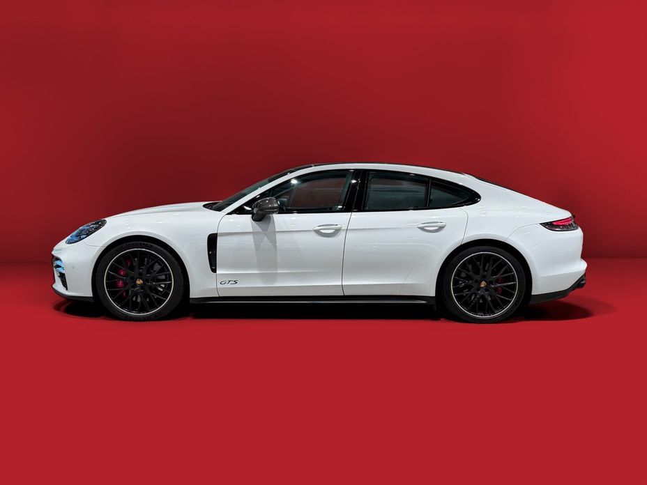 Porsche Panamera 2022