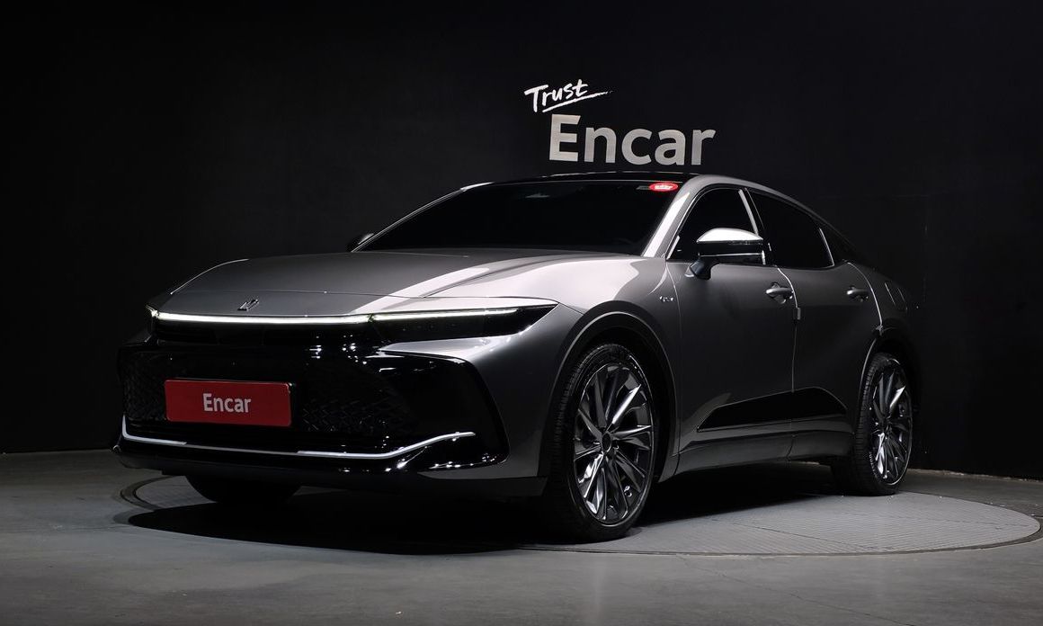 Toyota Crown 2024