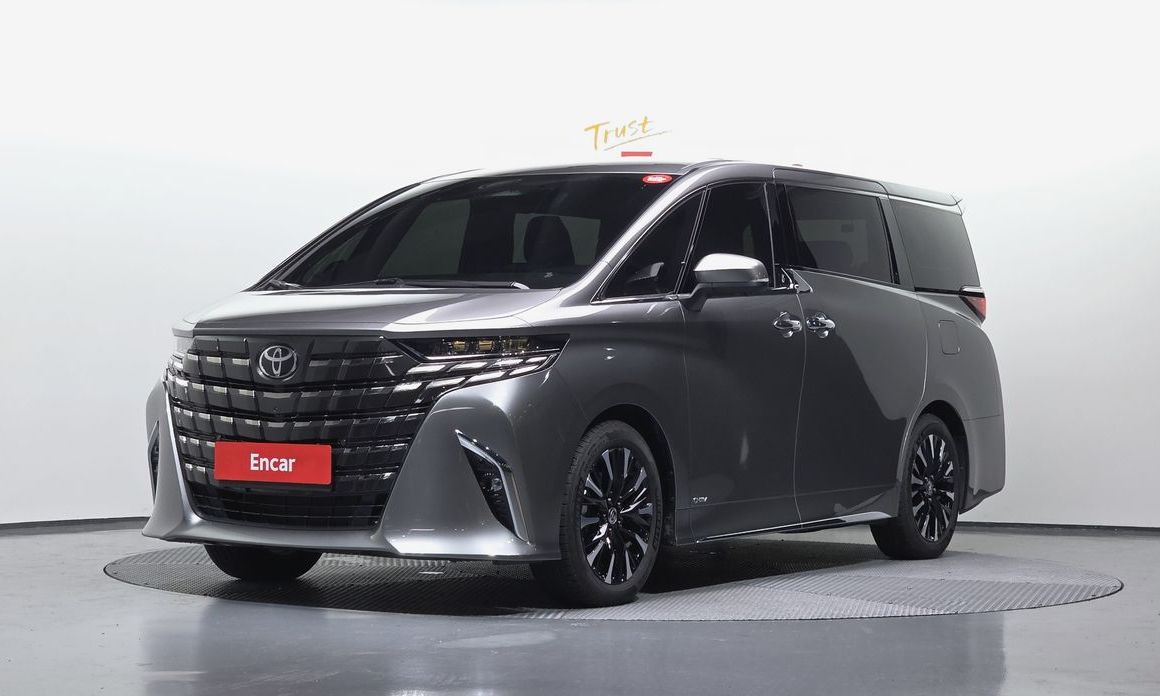 Toyota Alphard 2025