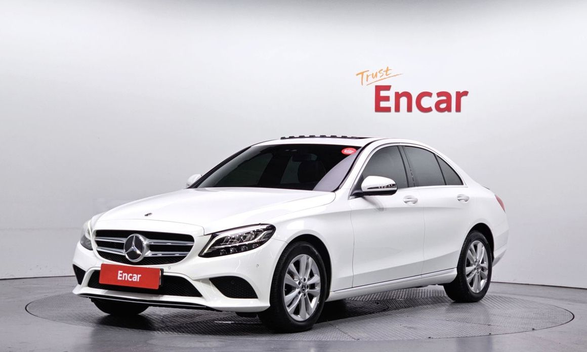 Mercedes-Benz C-Class 2020