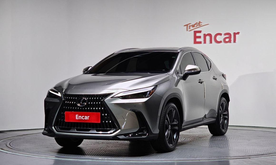 Lexus NX 2025