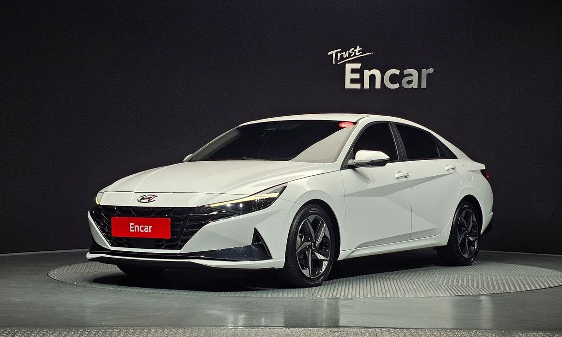 Hyundai AVANTE 2021