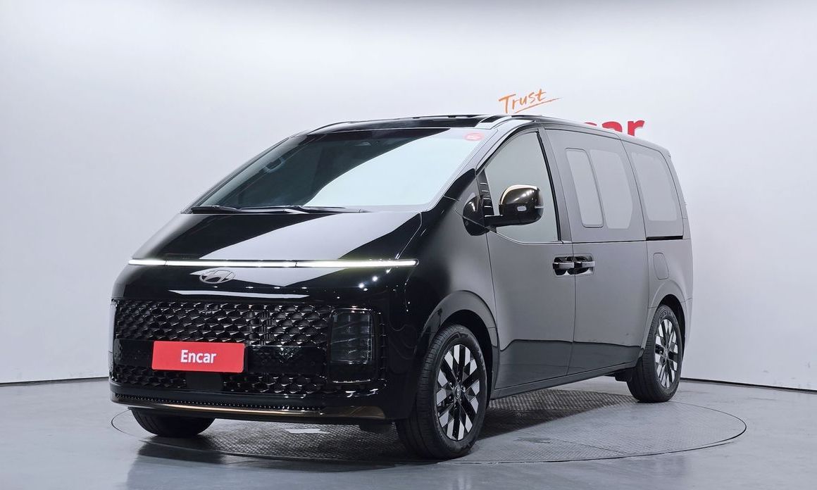 Hyundai Staria 2025