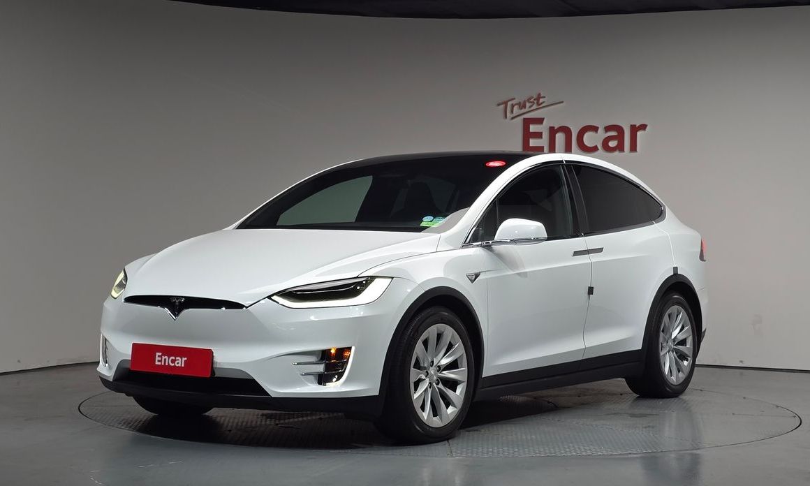 Tesla Model X 2018
