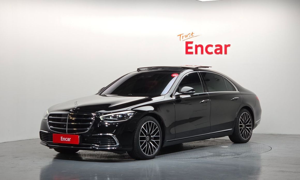 Mercedes-Benz S-Class 2024