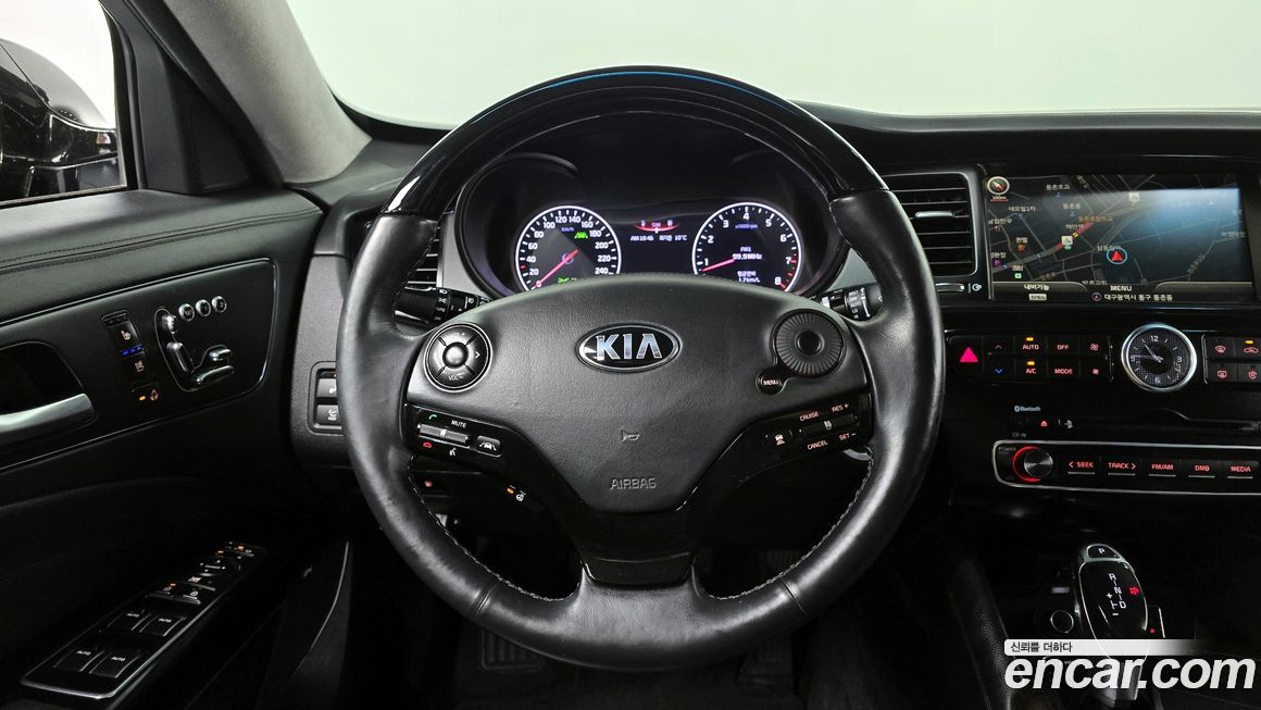 Kia K9 2013