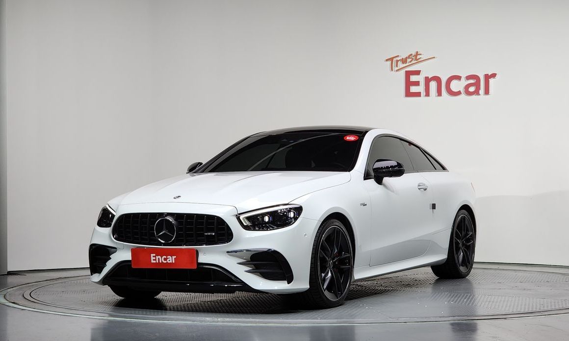 Mercedes-Benz E-Class 2023