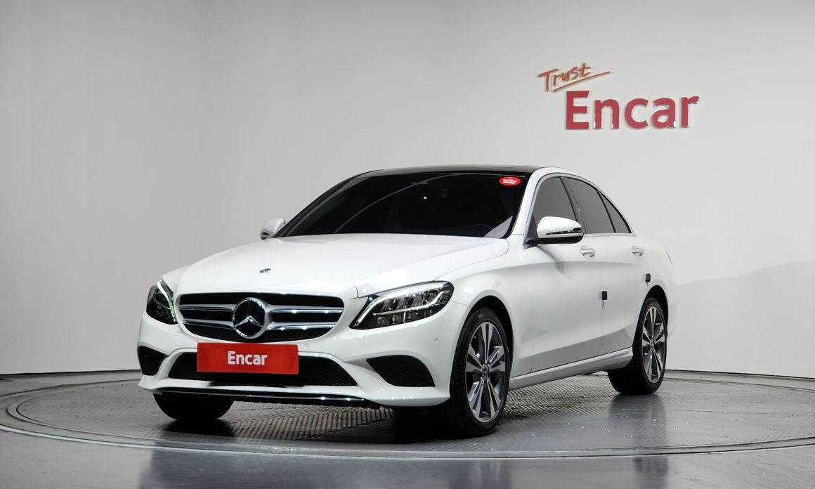 Mercedes-Benz C-Class 2020