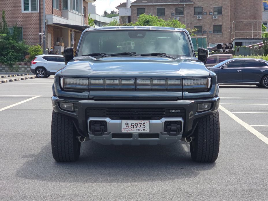 GMC Hummer EV 2026