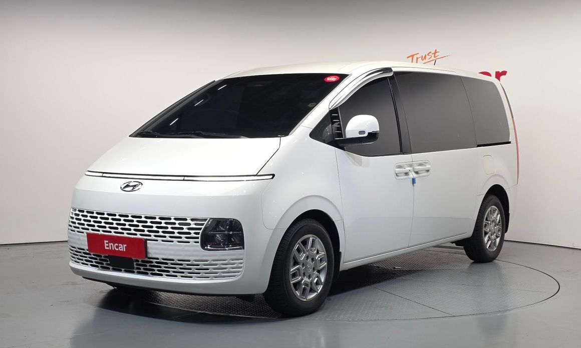 Hyundai Staria 2024