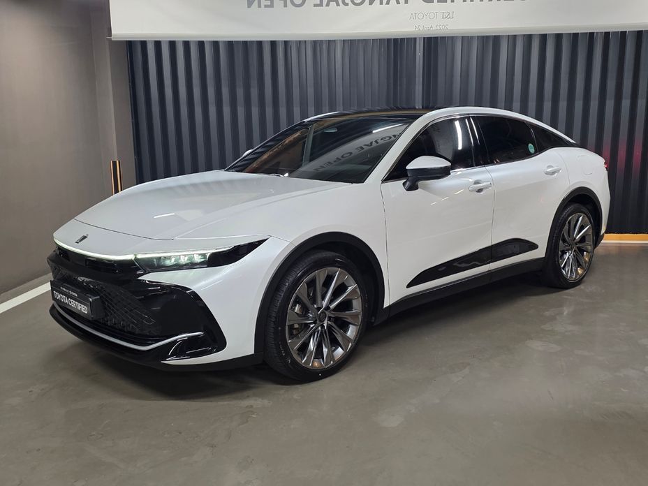 Toyota Crown 2023