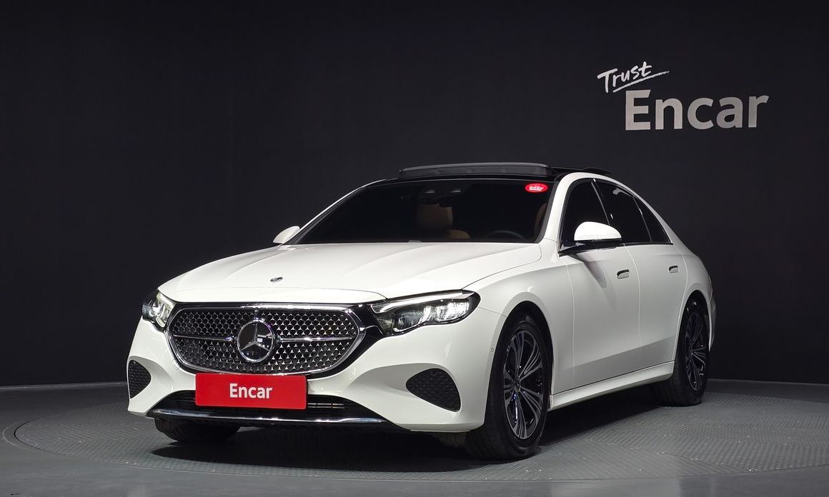 Mercedes-Benz E-Class 2025