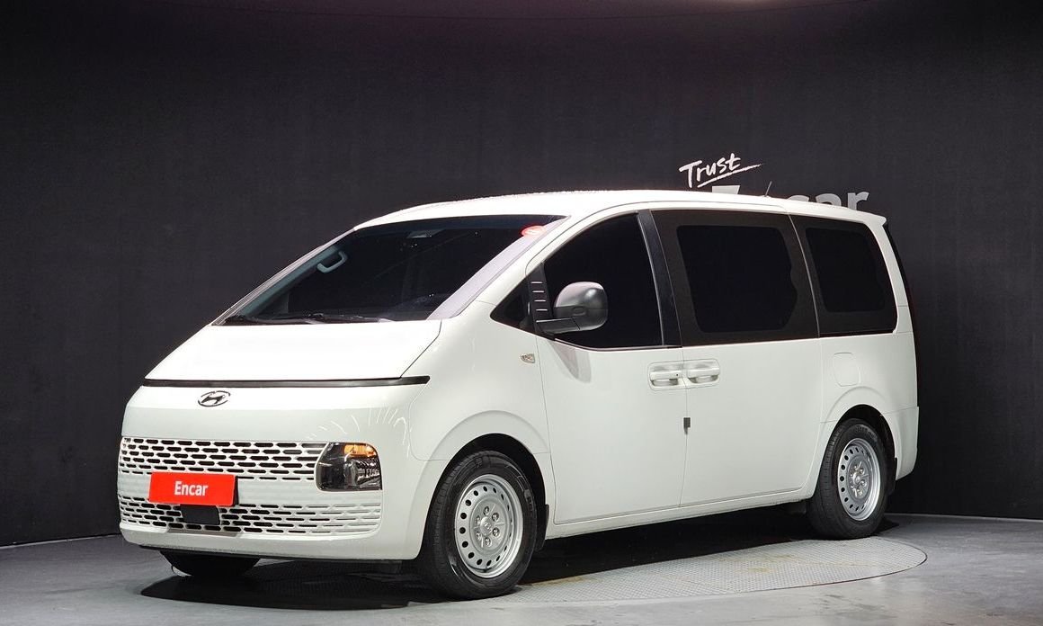 Hyundai Staria 2024
