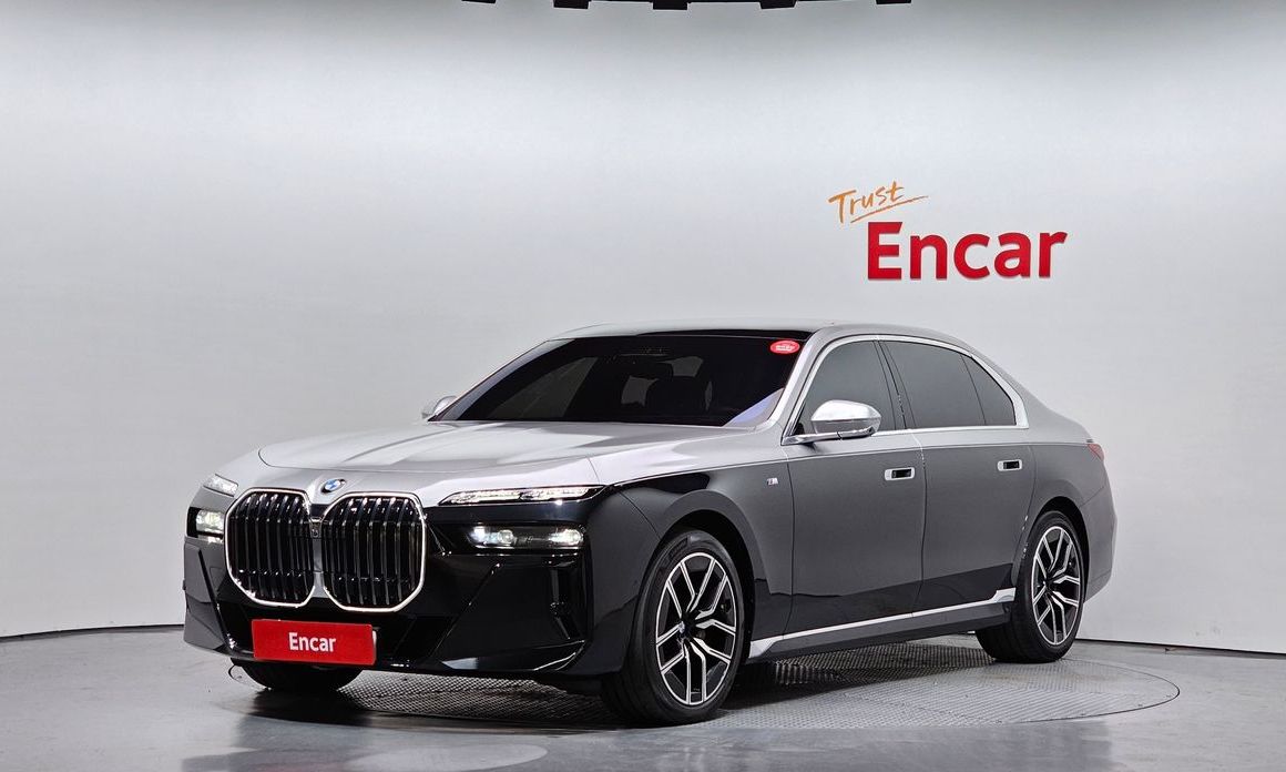 BMW 7-Series 2024
