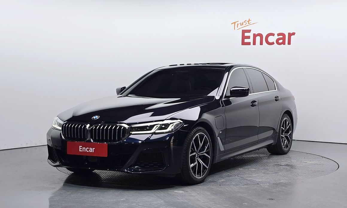 BMW 5-Series 2021