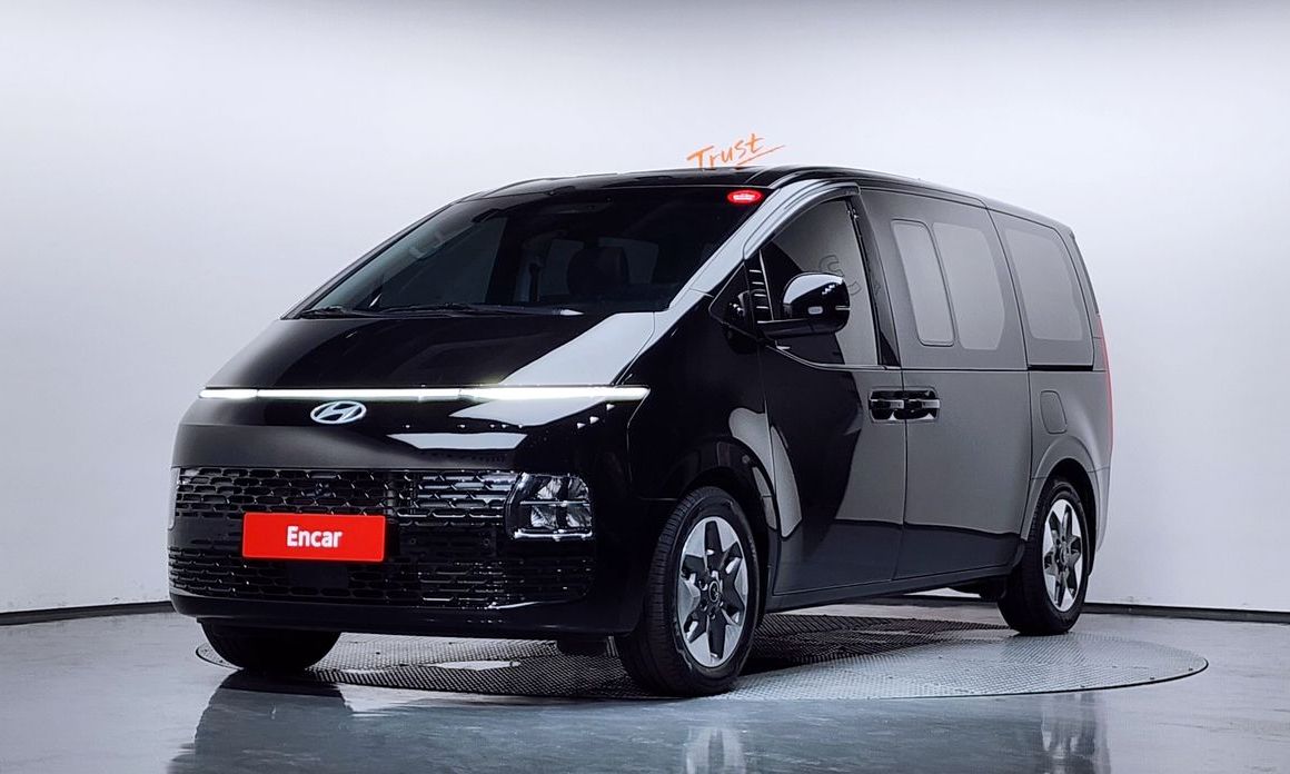 Hyundai Staria 2025