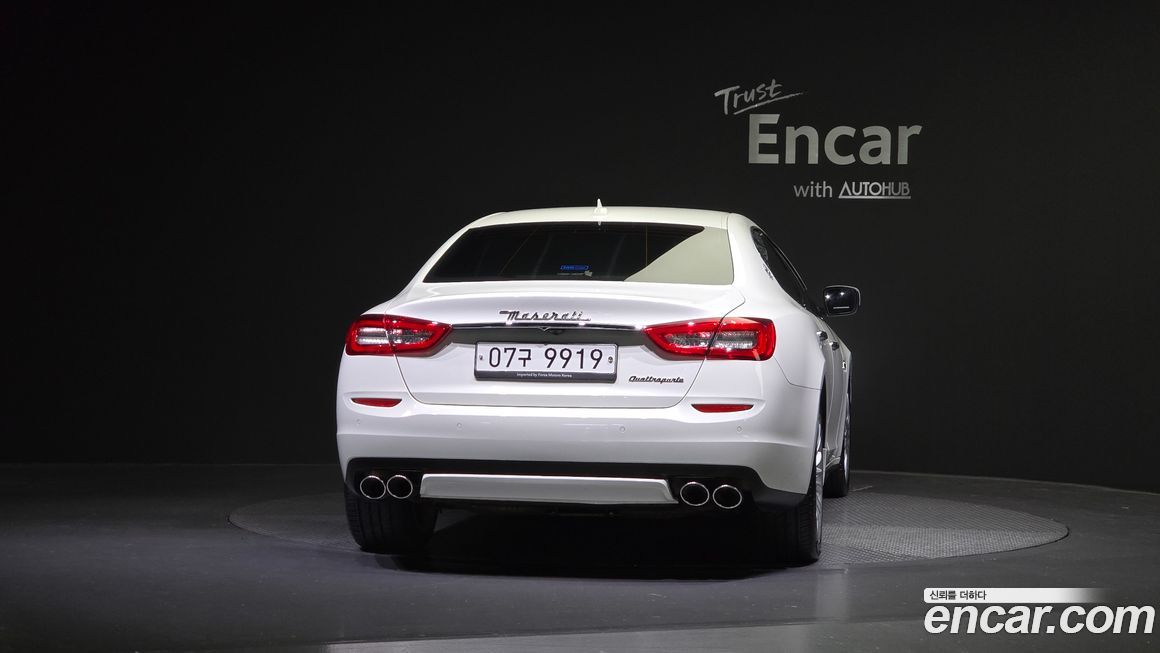 Maserati Quattroporte 2015