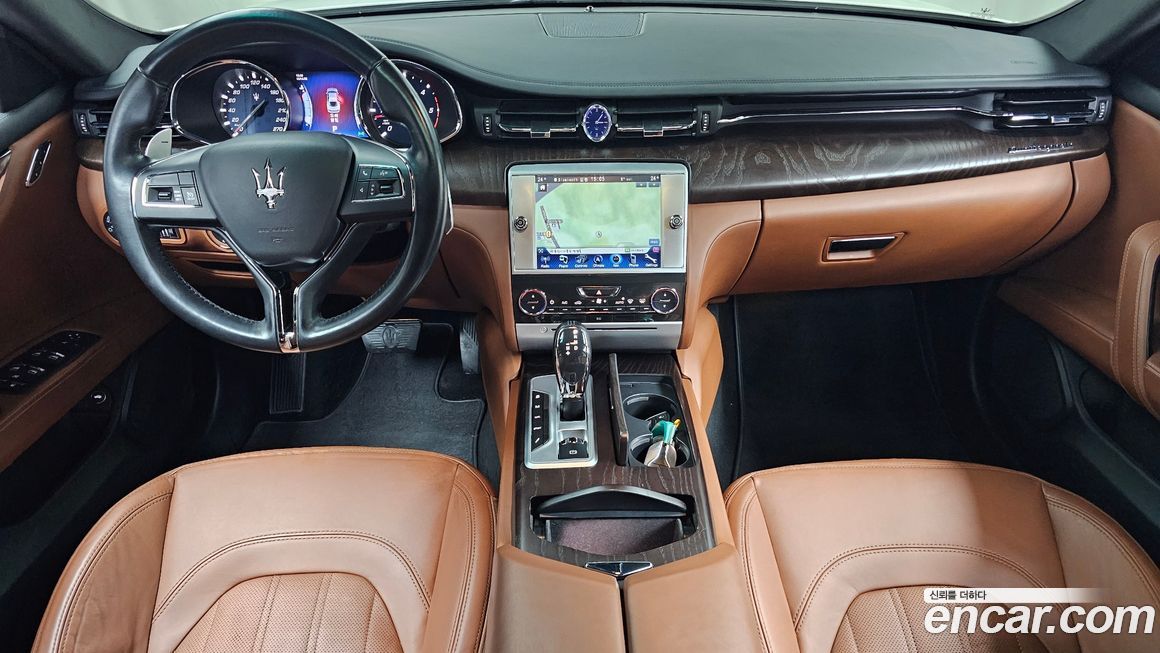 Maserati Quattroporte 2015