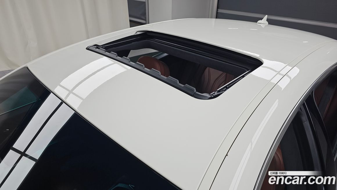 Maserati Quattroporte 2015