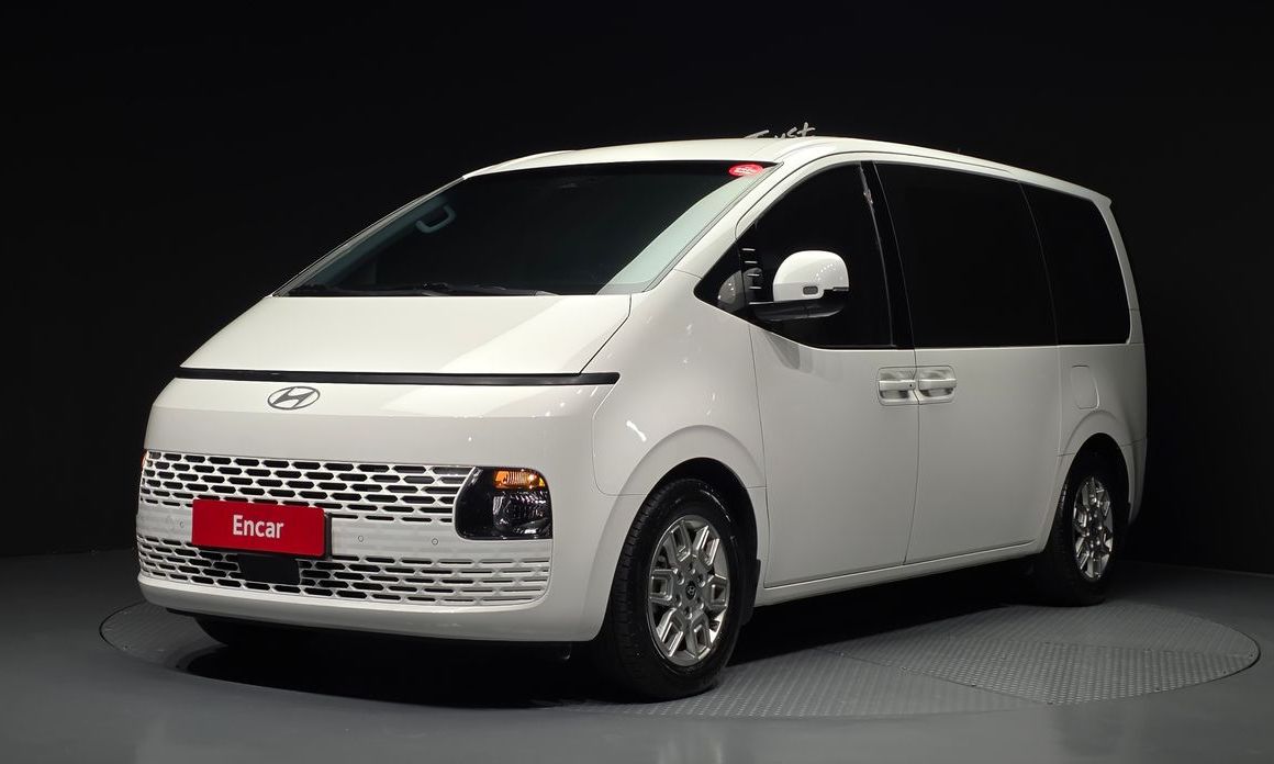 Hyundai Staria 2025