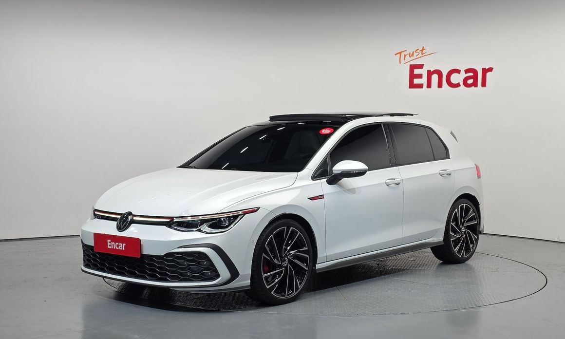 Volkswagen Golf 2024