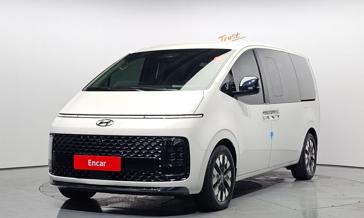 Hyundai Staria 2024