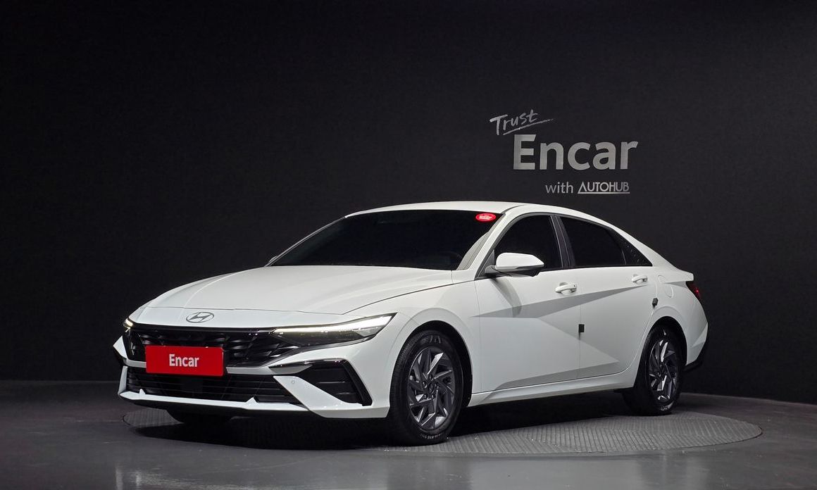 Hyundai AVANTE 2024