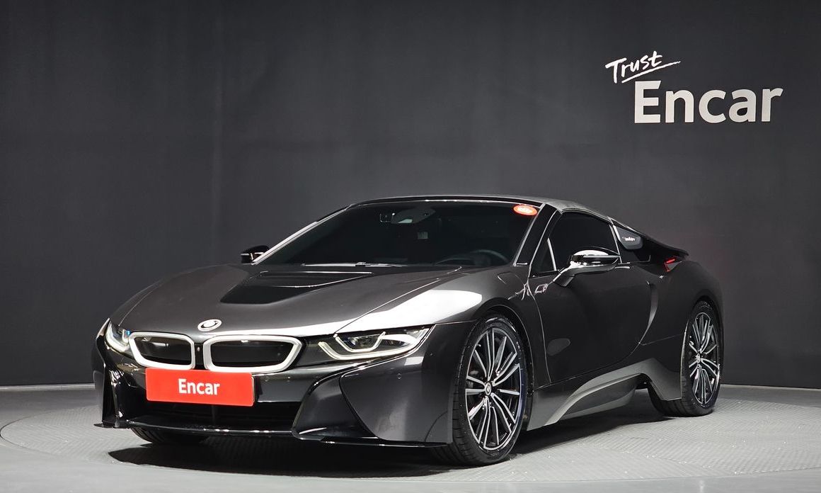 BMW i8 2019