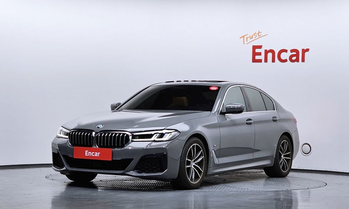 BMW 5-Series 2022