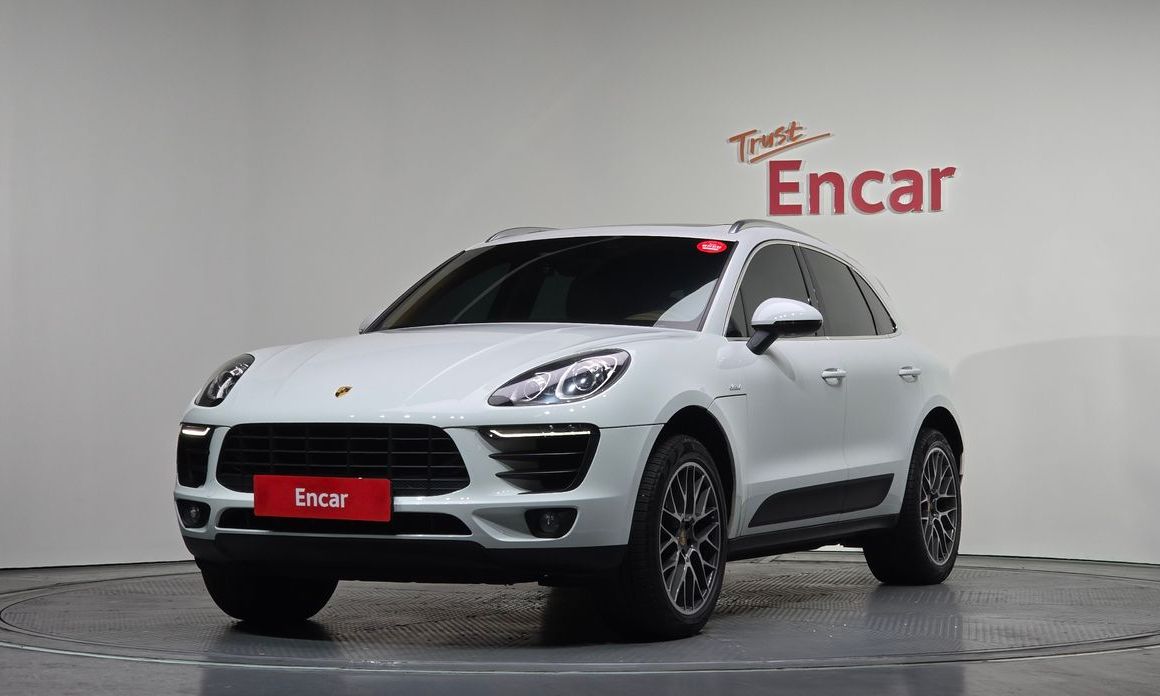Porsche Macan 2015
