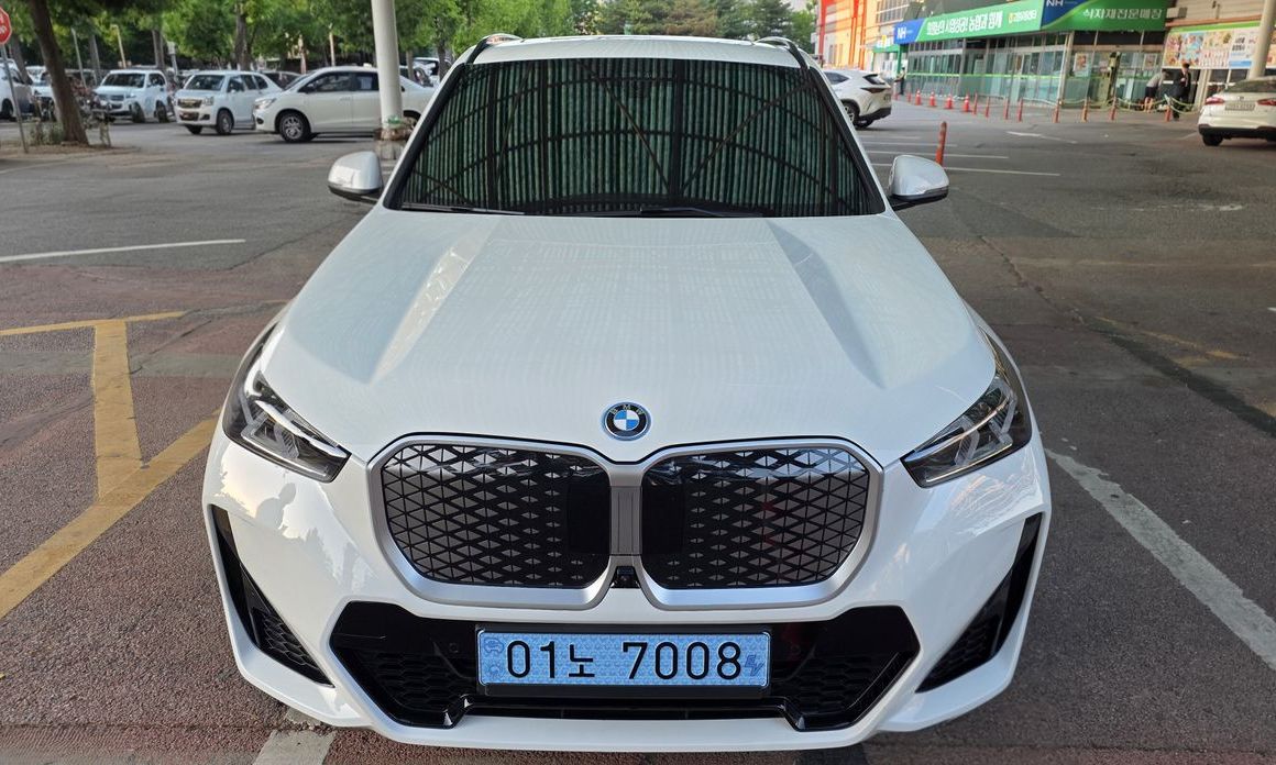 BMW iX1 2026