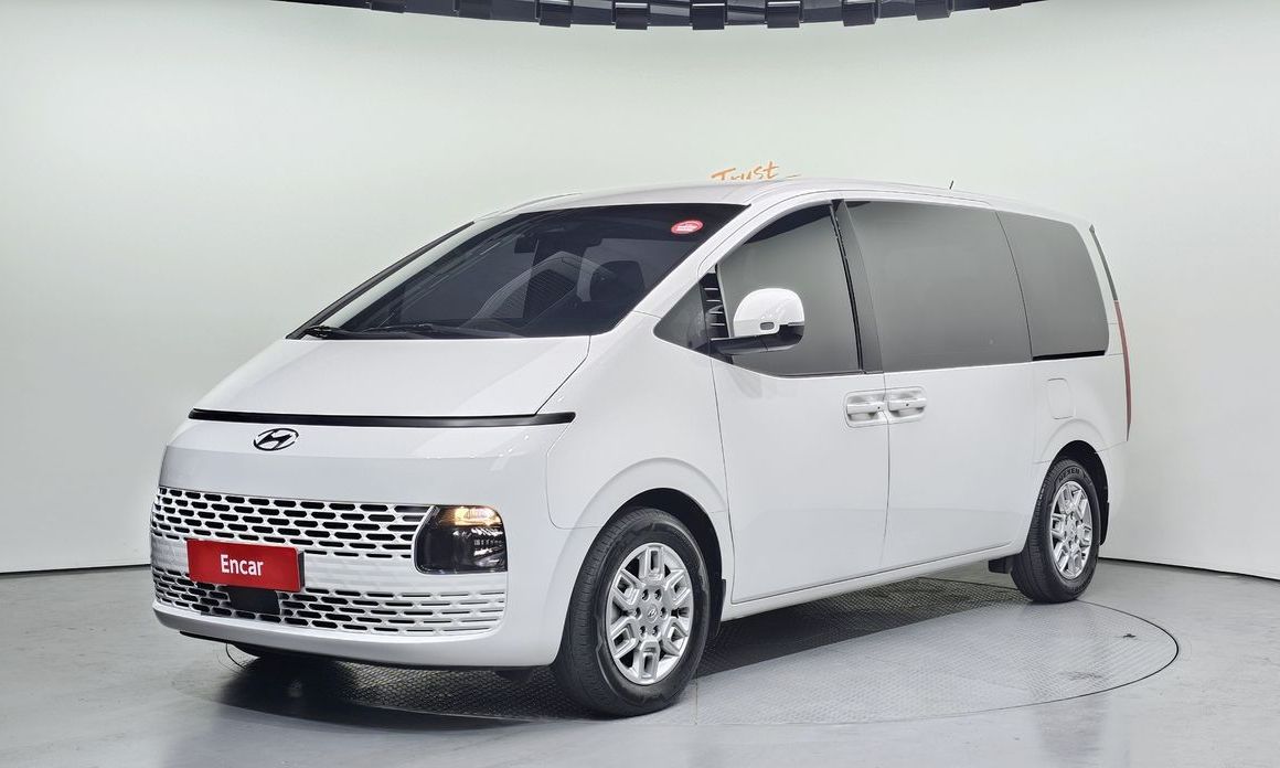 Hyundai Staria 2023