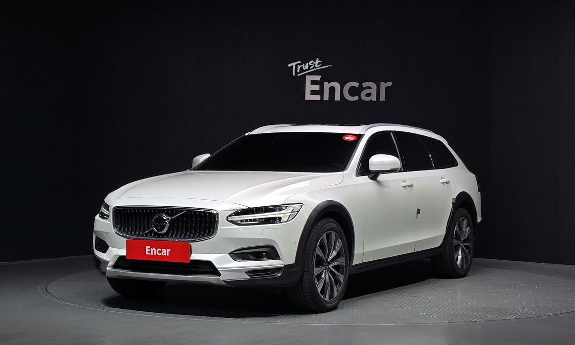 Volvo V90 2021