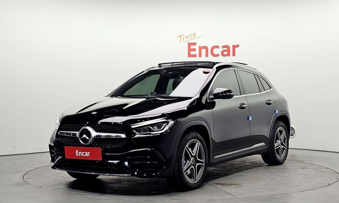 Mercedes-Benz GLA-Class 2021