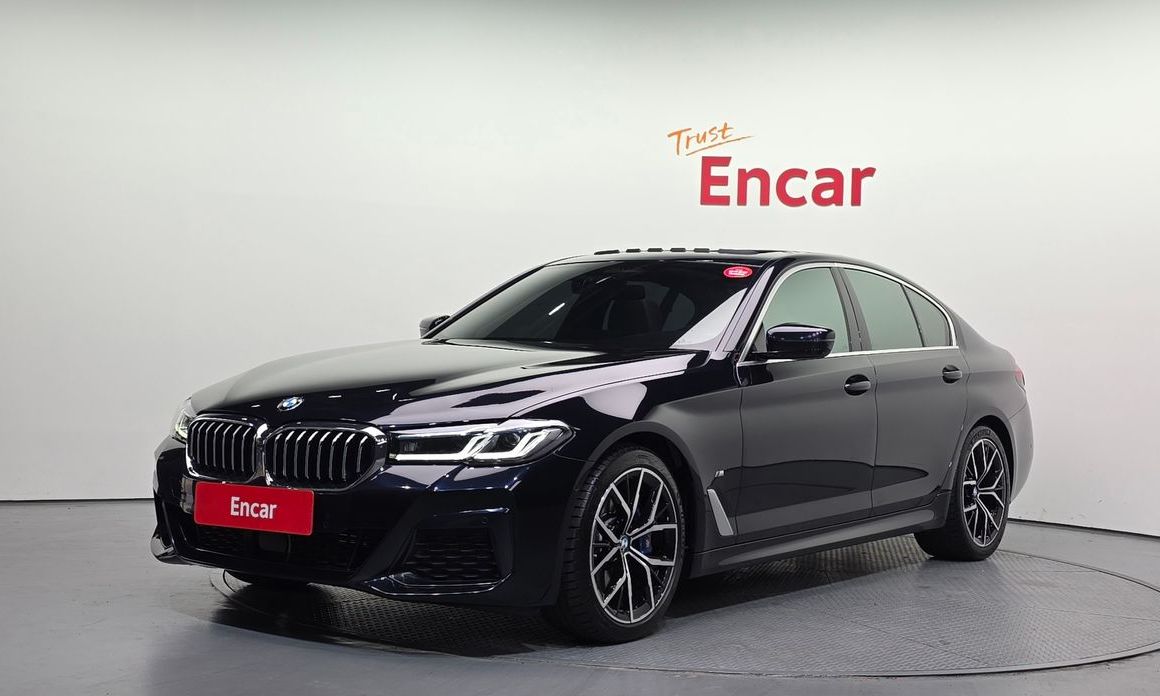 BMW 5-Series 2023