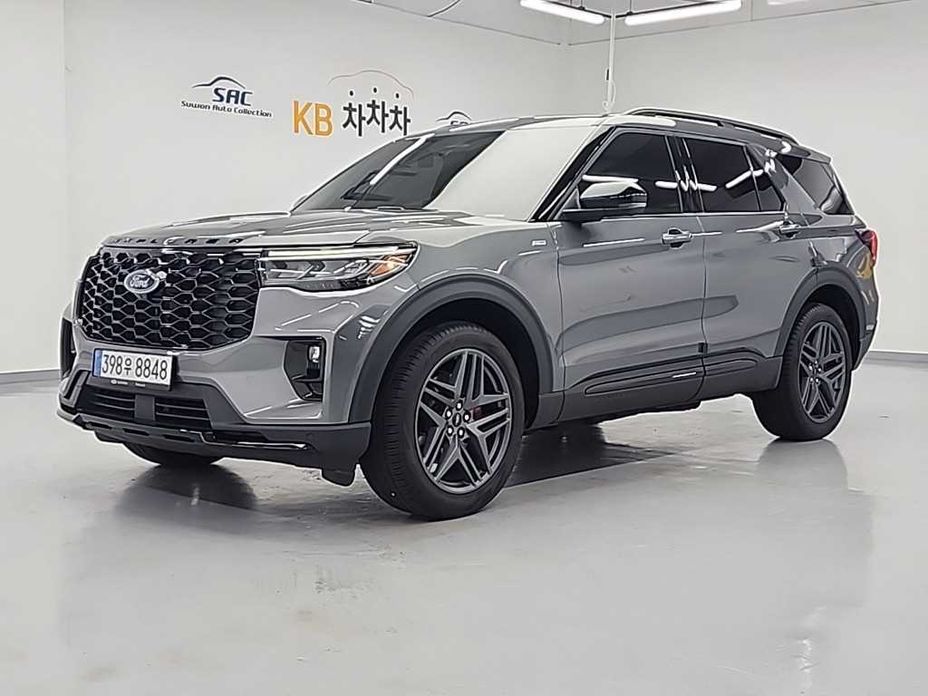 Ford Explorer 2025
