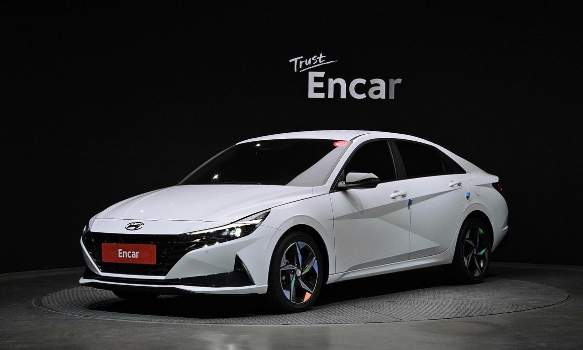Hyundai AVANTE 2021
