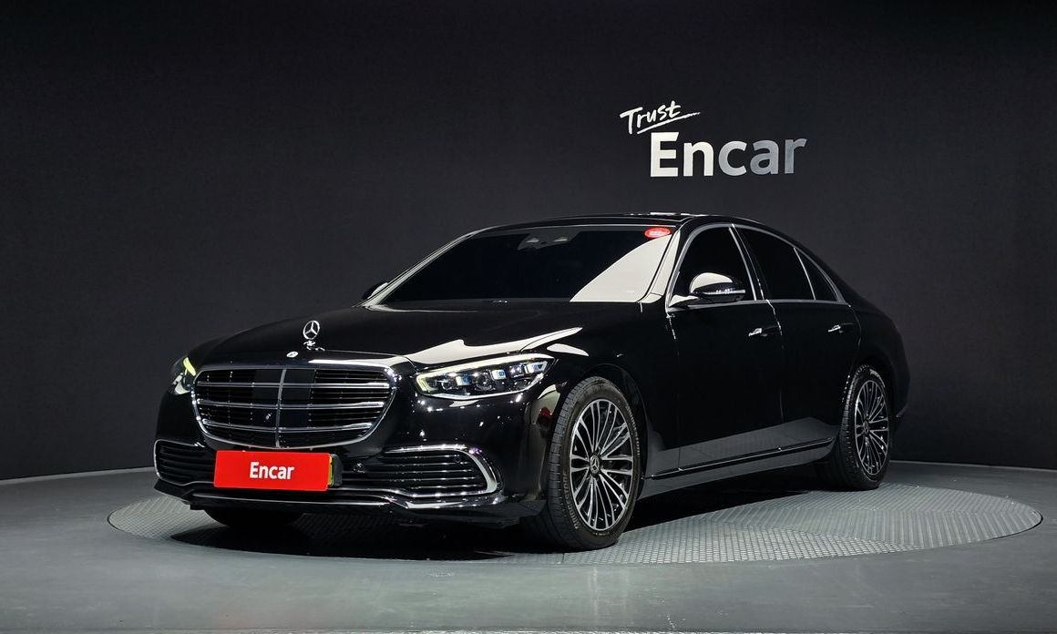Mercedes-Benz S-Class 2025