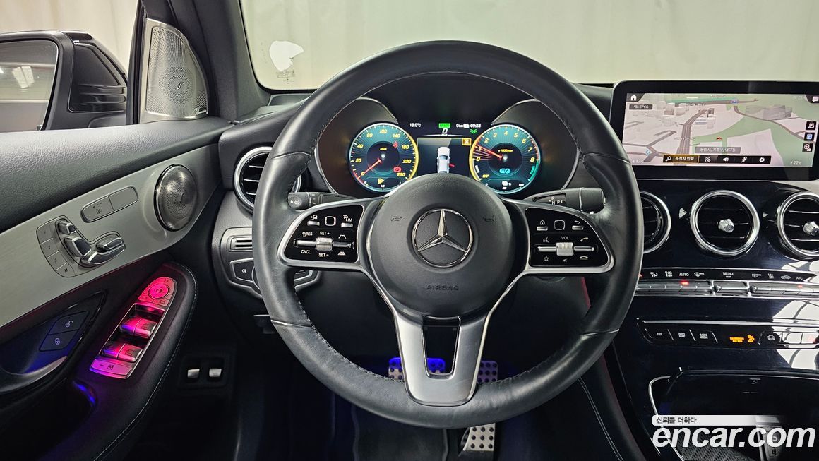 Mercedes-Benz GLC-Class 2020