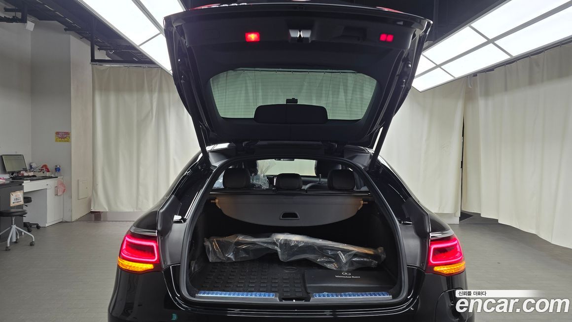 Mercedes-Benz GLC-Class 2020