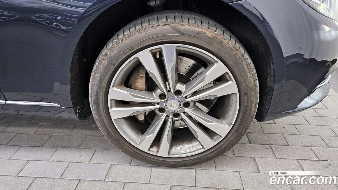 Mercedes-Benz S-Class 2015