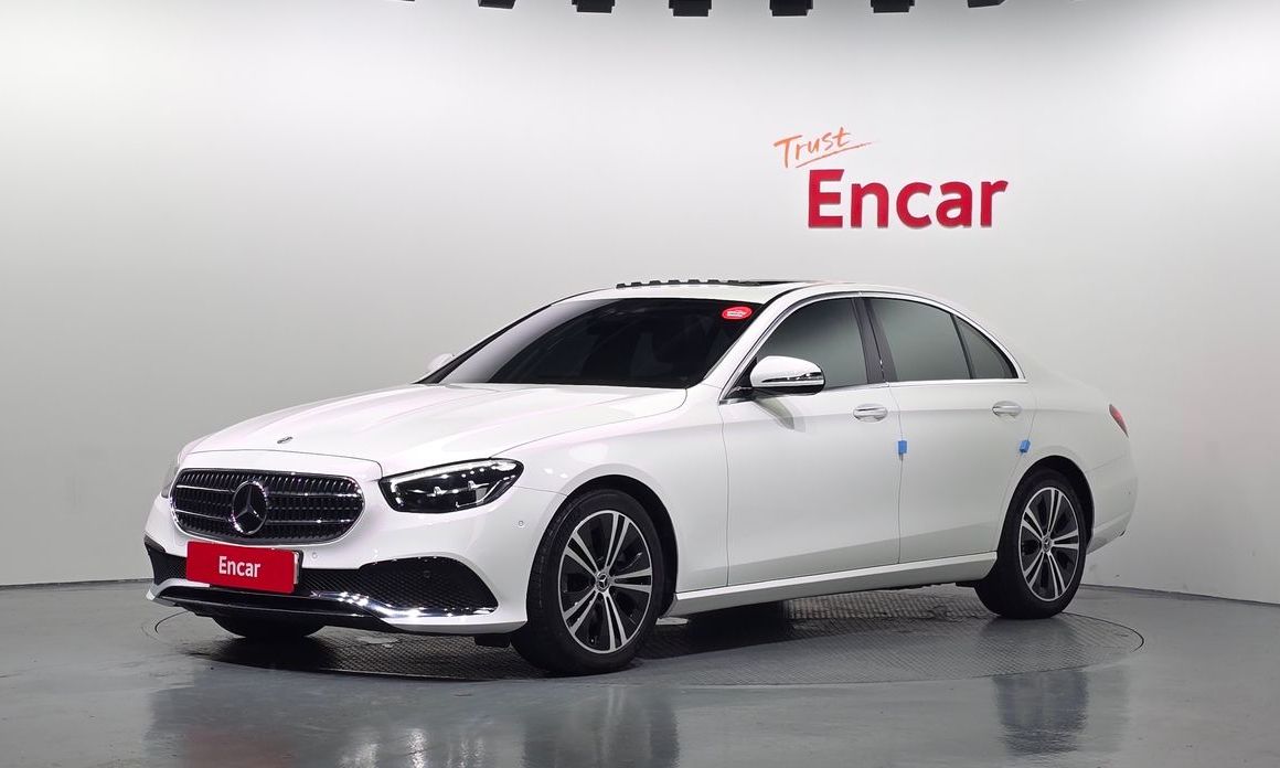 Mercedes-Benz E-Class 2021