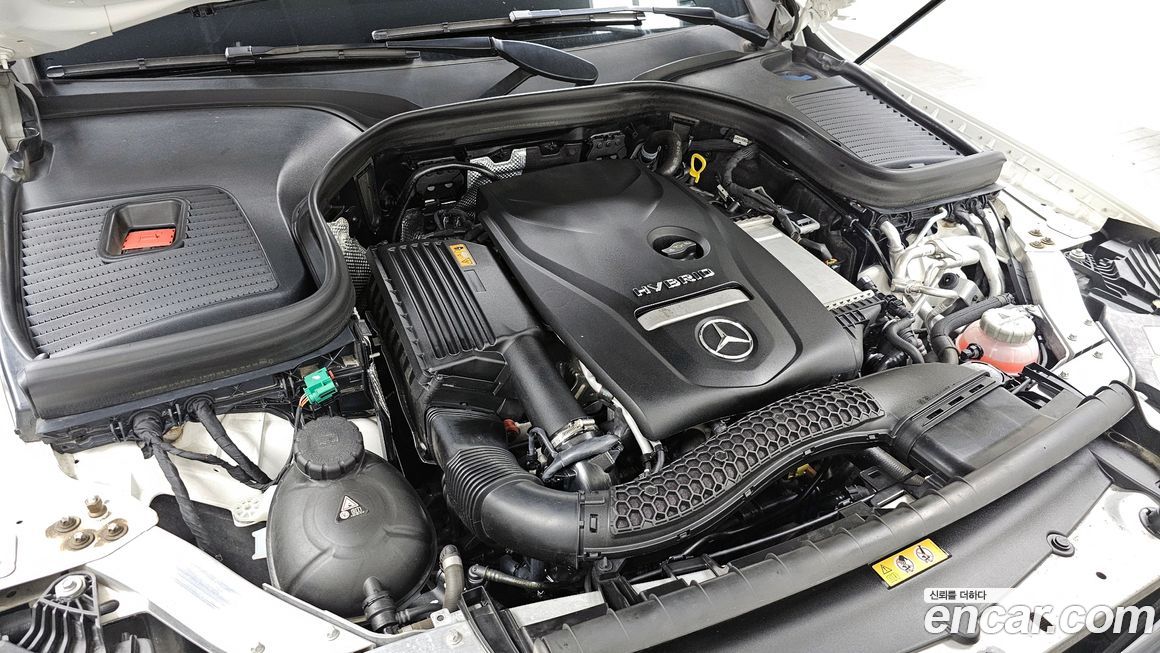 Mercedes-Benz GLC-Class 2020