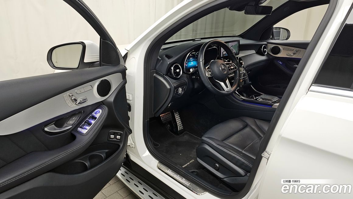 Mercedes-Benz GLC-Class 2020