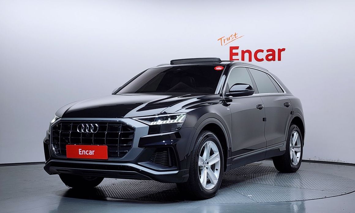 Audi Q8 2021