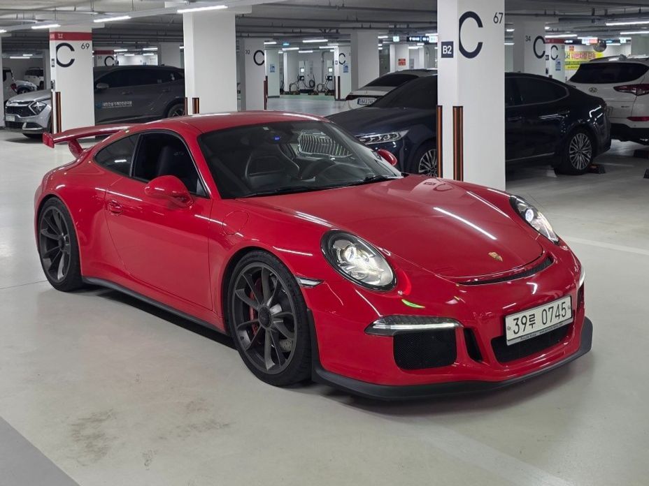 Porsche 911 2016