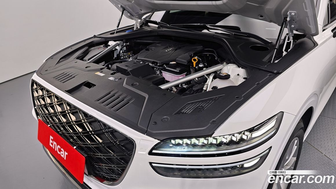 Genesis GV70 2025